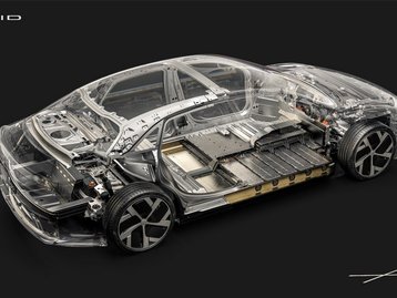 Lucid conclui 1ª fábrica; 400 mil carros elétricos ao ano é objetivo