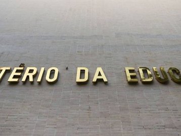 MEC revoga retorno de aulas presenciais em universidades federais