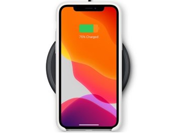 Apple vai corrigir falha em carregamento sem fio do iPhone 12