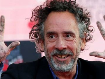 A Família Addams: Tim Burton quer o ator Johnny Depp na série