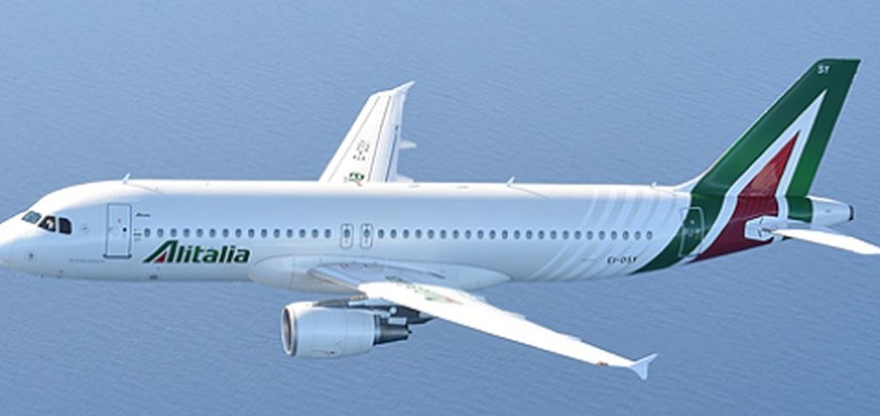 Alitalia faz 1º voo com 100% dos viajantes testados para covid-19