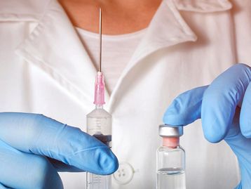 AstraZeneca realizará testes conjuntos de sua vacina com a Sputnik V