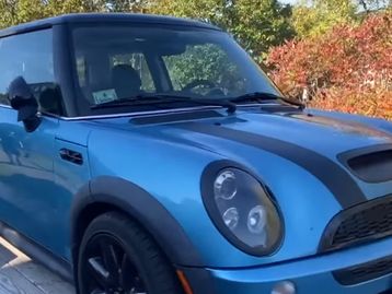 Youtuber constrói carro elétrico com menos de US$ 3 mil