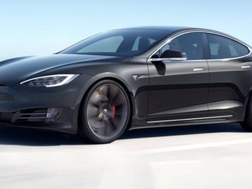 Hacker descobre possíveis novas versões dos Tesla Model S e X