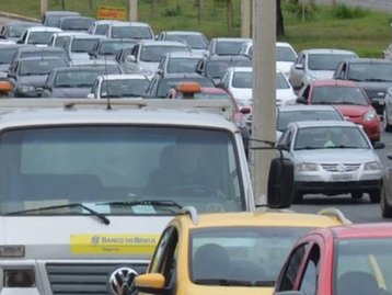 Motoristas de São Paulo já podem pagar IPVA usando PIX