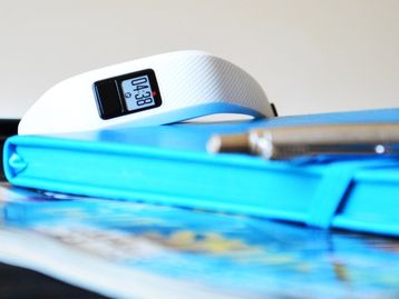 Relógio Fit: opções de Smartwatches e Smartbands para treinos