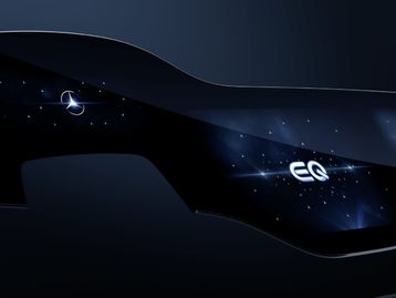 Mercedes revela Hyperscreen, tela 56 polegadas para carro elétrico