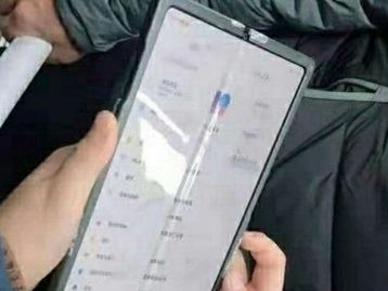 Dobrável da Xiaomi aparece em fotos com dobradiça na vertical
