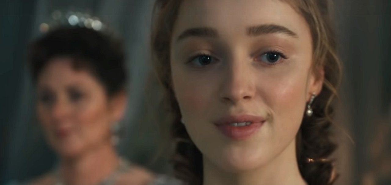 Bridgerton: Phoebe Dynevor avalia pandemia como obstáculo para 2ª temporada