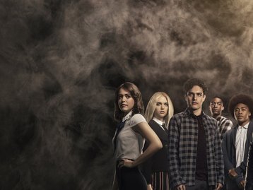 Legacies: 3ª temporada terá homenagem a The Vampire Diaries e The Originals