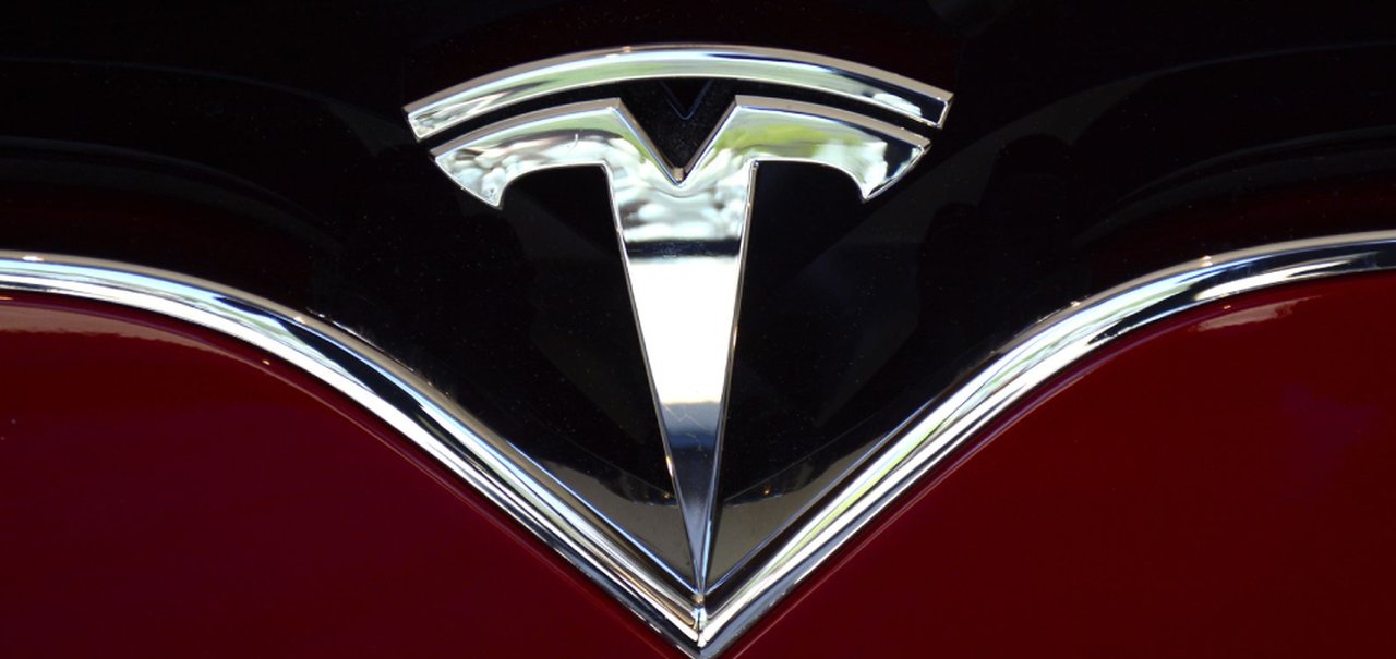 Tesla bate recordes financeiros no último trimestre de 2020