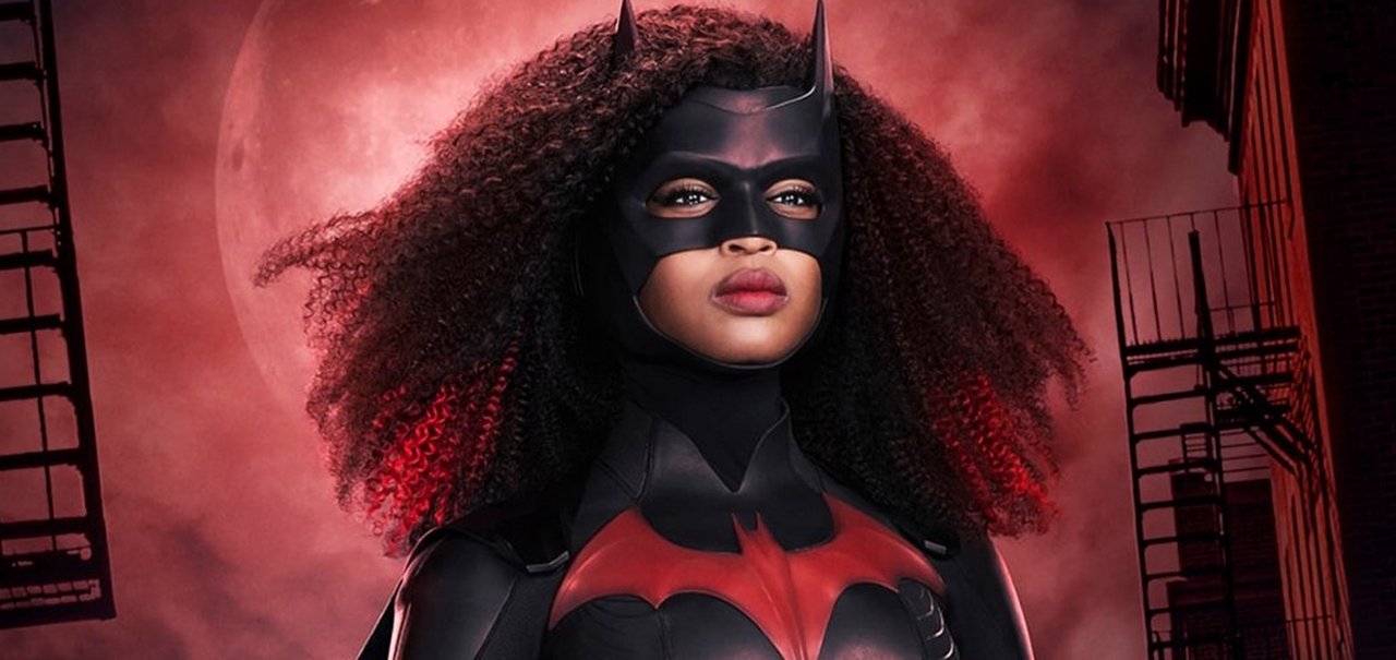 Batwoman 2x3: Ryan customiza seu traje de heroína (Recap)