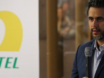 Anatel adia decisão sobre leilão do 5G
