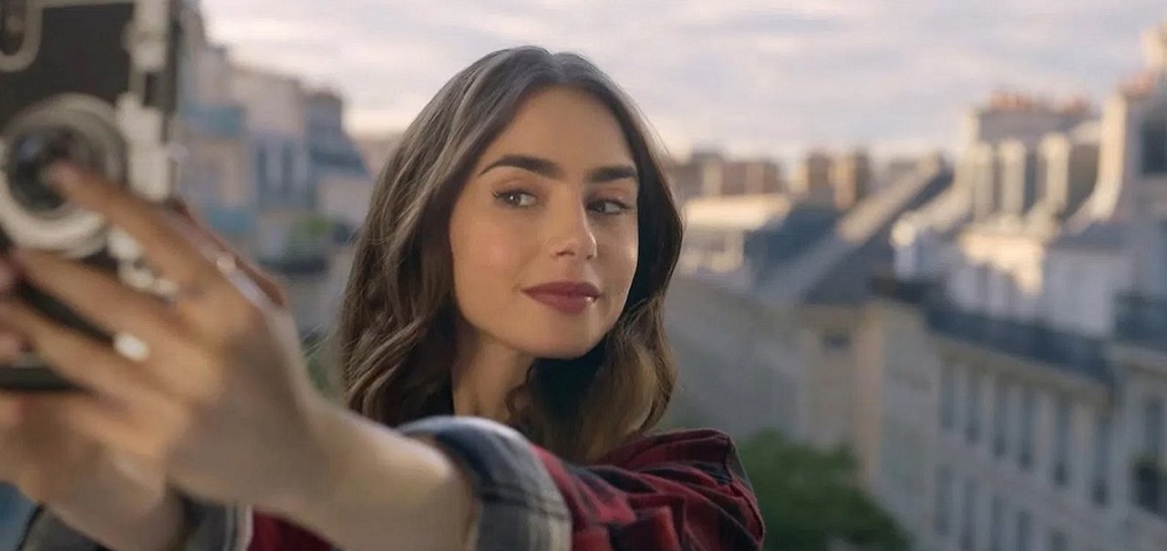 Emily Em Paris: Lily Collins fala sobre romance na 2ª temporada da série