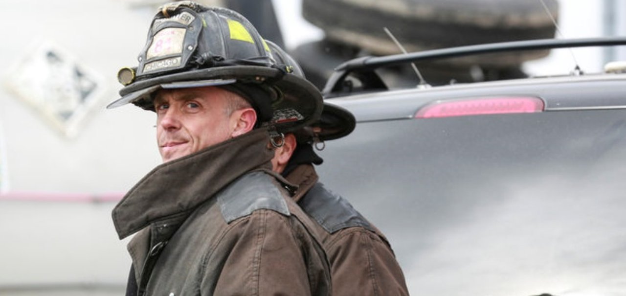 Chicago Fire 9x5: Cruz e Hermann ficam presos em elevador (Recap)