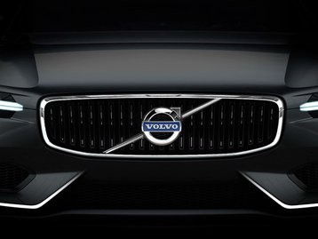 Volvo pretende vender apenas carros elétricos a partir de 2030