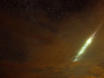 Encontrado meteorito vulcânico mais antigo do que a própria Terra
