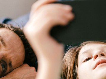 Google atualiza app para controlar uso de celular dos filhos