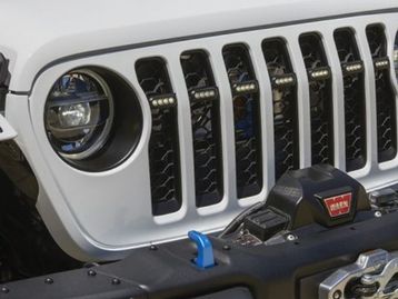 Jeep revela conceito totalmente elétrico do Wrangler