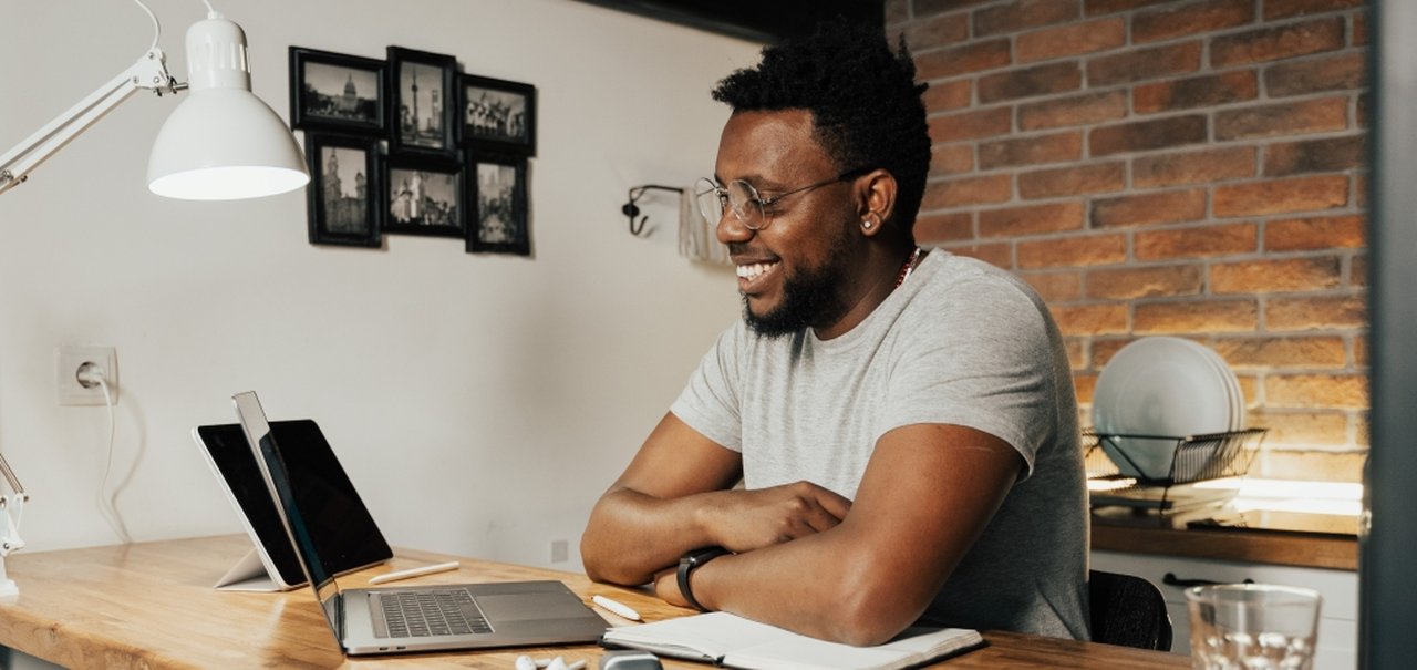 81% dos trabalhadores querem continuar em home office, diz estudo