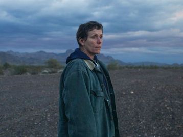 Nomadland vence premiação dos produtores e ganha força para Oscar
