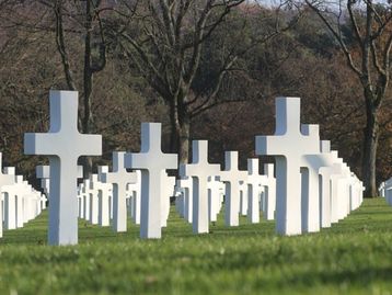 Brasil pode atingir 5 mil mortes/dia por covid-19 em abril e maio