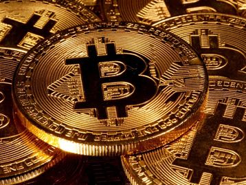 YouTuber modifica Game Boy e consegue minerar Bitcoin