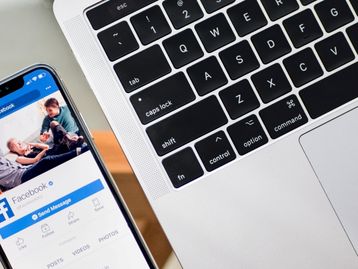 Facebook anuncia feed cronológico e controle de comentários
