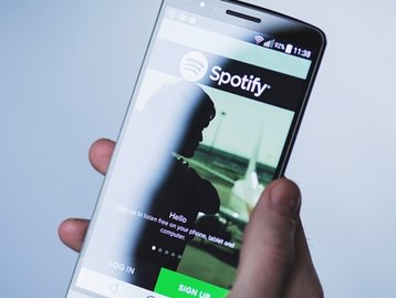 Spotify começa a testar comando de voz 'Hey Spotify' no Android