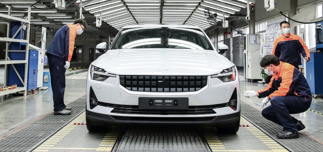 Fabricar carro elétrico é 'sujo'? Polestar resolverá isso até 2030