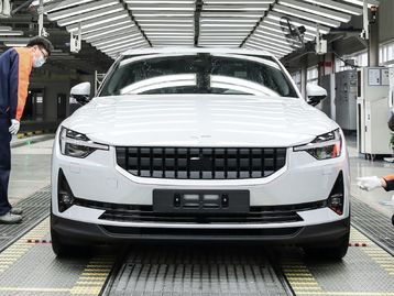Fabricar carro elétrico é 'sujo'? Polestar resolverá isso até 2030