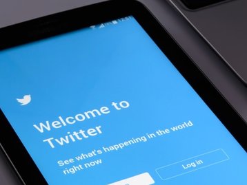 Twitter cogitou comprar o aplicativo Clubhouse por US$ 4 bilhões