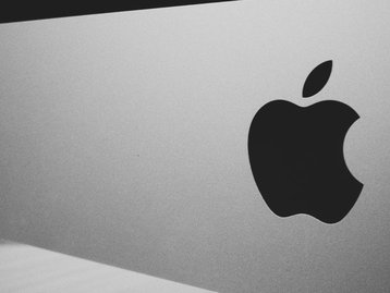 Escassez de chips faz Apple adiar produção de MacBooks e iPads