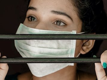 34% das pessoas curadas de covid-19 tiveram doenças neurológicas