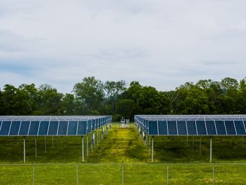 Amazonas ganha usina solar fotovoltaica com 2.880 painéis