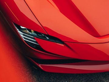 1ª Ferrari 100% elétrica chega em 2025, diz CEO