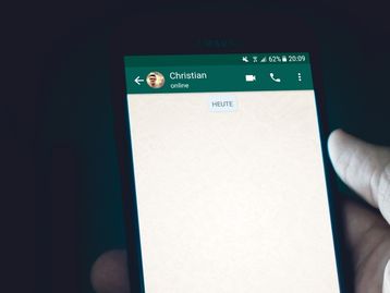 Facebook segue com os planos de integrar WhatsApp ao Messenger