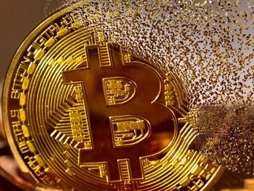 Bitcoin cai para menos de US$ 50 mil pela 1ª vez desde março