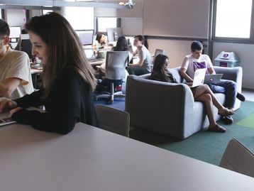 Nubank abre vagas de trainee para a área de produtos digitais