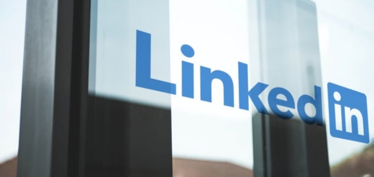 China notifica LinkedIn e outros apps por coleta ilegal de dados