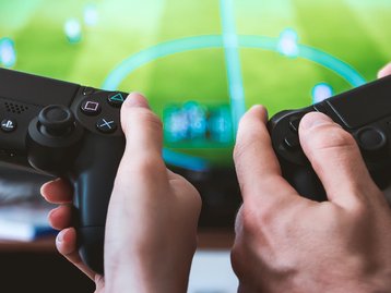 Namorando um Gamer? Saiba o que comprar para o Dia dos Namorados