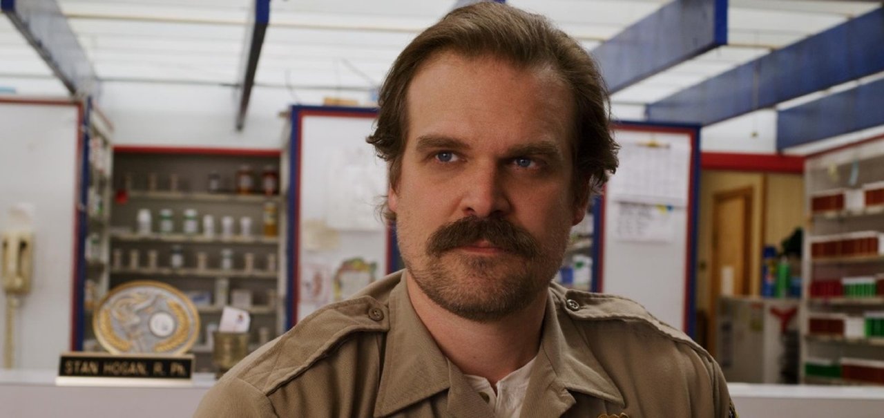 David Harbour mudou visual em Stranger Things por causa da Marvel