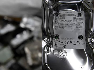 Grafeno é usado em discos rígidos para gravar 10 vezes mais dados