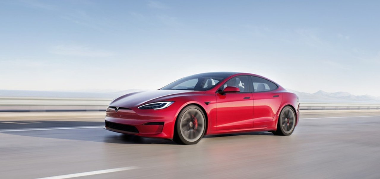 Tesla lança Model S Plaid, sedã elétrico mais veloz da marca