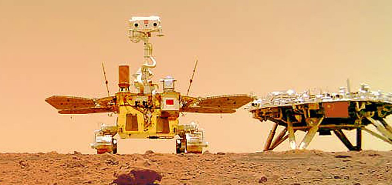 Rover chinês Zhurong manda selfie de Marte com sua plataforma 