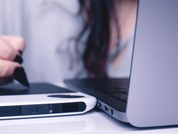 Procurando uma mesa digitalizadora barata? 6 opções de até R$ 350