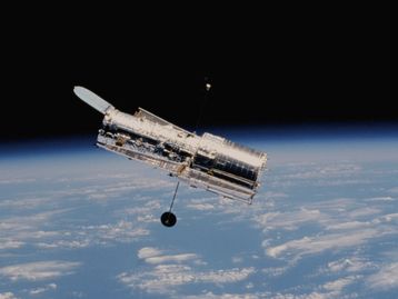 NASA ainda não corrigiu falhas que desligaram o telescópio Hubble