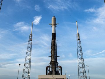SpaceX leva 88 satélites para órbita em missão compartilhada