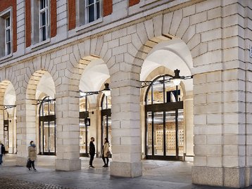 Apple considera deixar Reino Unido após ameaça de multa bilionária