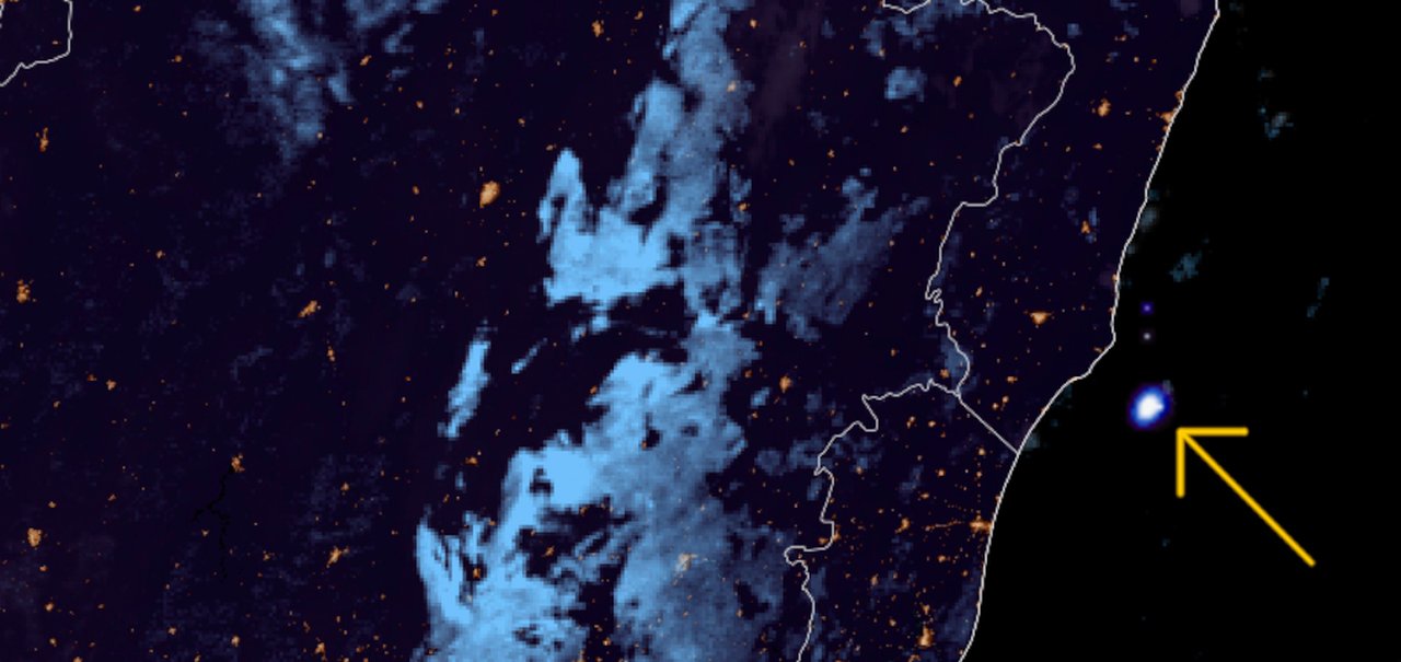 Câmeras registram meteoro explodindo no céu nesta semana